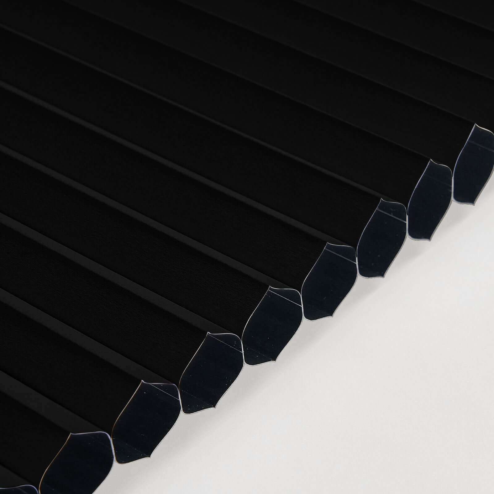 Black-025-1050