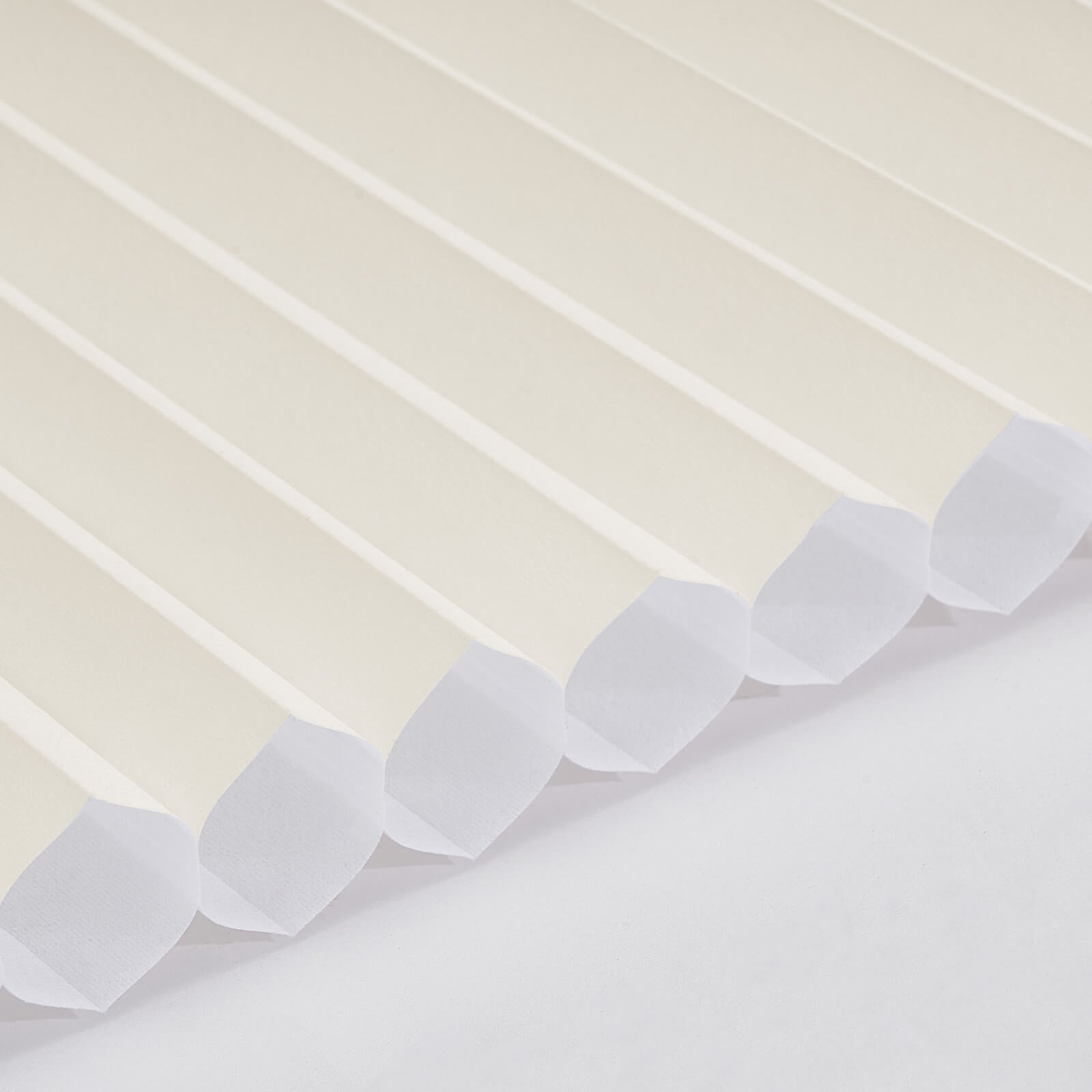 Beige0110-1843