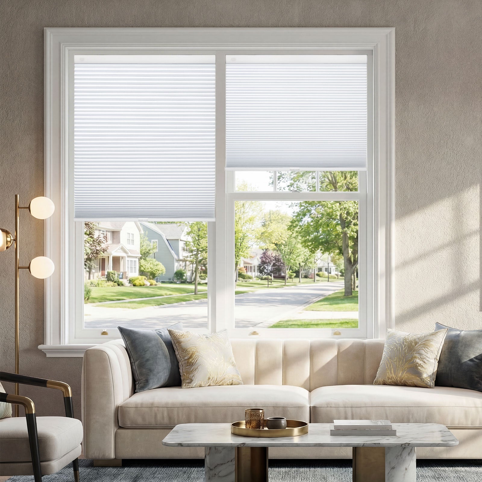 White-b0101-3613